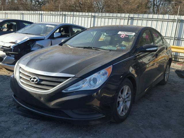 5NPEB4AC4EH938867 - 2014 HYUNDAI SONATA GLS BLACK photo 2