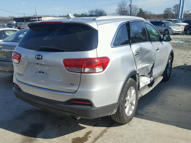 5XYPG4A38HG279438 - 2017 KIA SORENTO LX SILVER photo 4