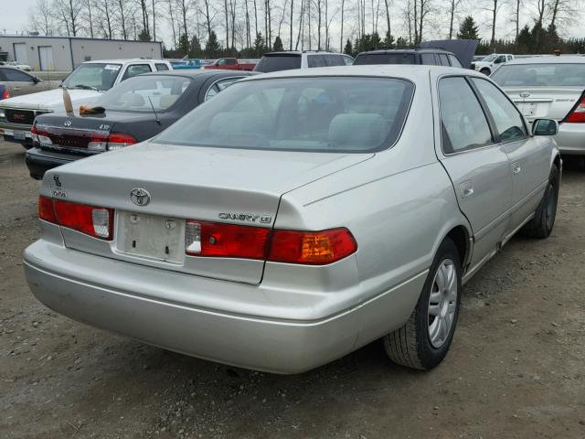 JT2BG22K0Y0459306 - 2000 TOYOTA CAMRY CE SILVER photo 4