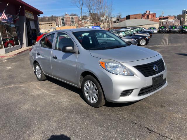 3N1CN7AP0CL856816 - 2012 NISSAN VERSA S SILVER photo 1