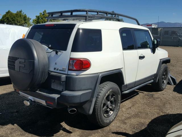 JTEBU11F48K040650 - 2008 TOYOTA FJ CRUISER WHITE photo 4