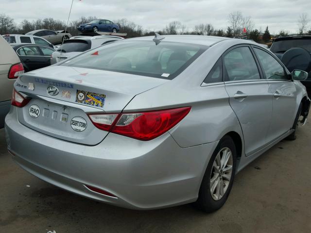 5NPEB4AC0DH630206 - 2013 HYUNDAI SONATA GLS SILVER photo 4