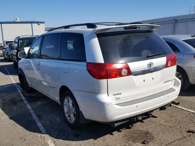 5TDBA22C96S071504 - 2006 TOYOTA SIENNA XLE WHITE photo 3