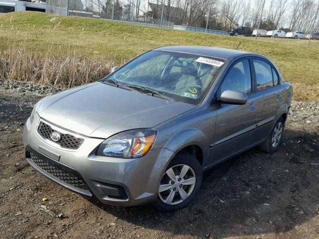 KNADH4A33A6664542 - 2010 KIA RIO LX GRAY photo 2