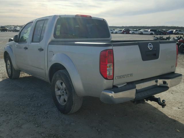1N6AD0ER3CC475805 - 2012 NISSAN FRONTIER S SILVER photo 3