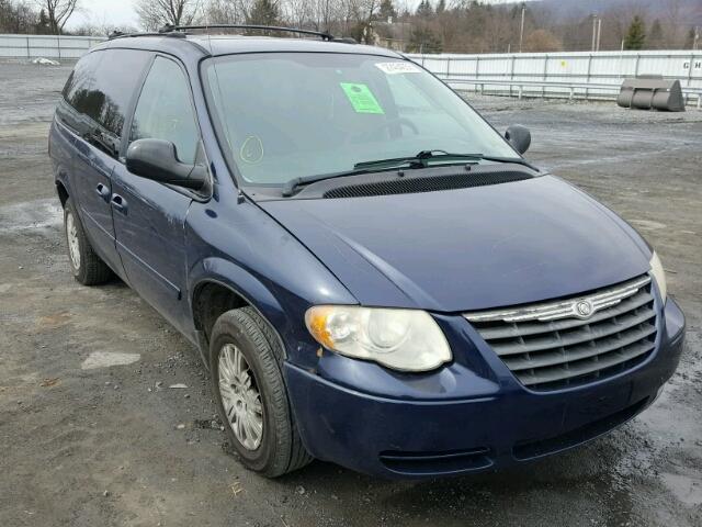 2C4GP44R95R232619 - 2005 CHRYSLER TOWN & COU BLUE photo 1