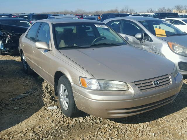 4T1BG28K5WU354776 - 1998 TOYOTA CAMRY CE TAN photo 1