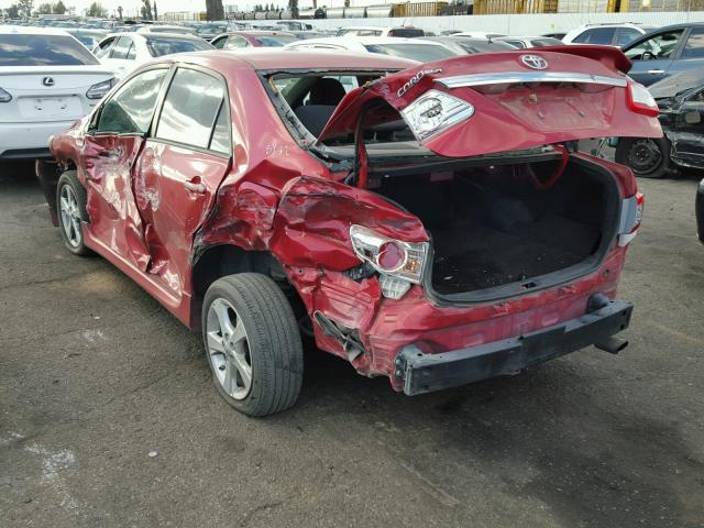 2T1BU4EE1BC577685 - 2011 TOYOTA COROLLA BA RED photo 3