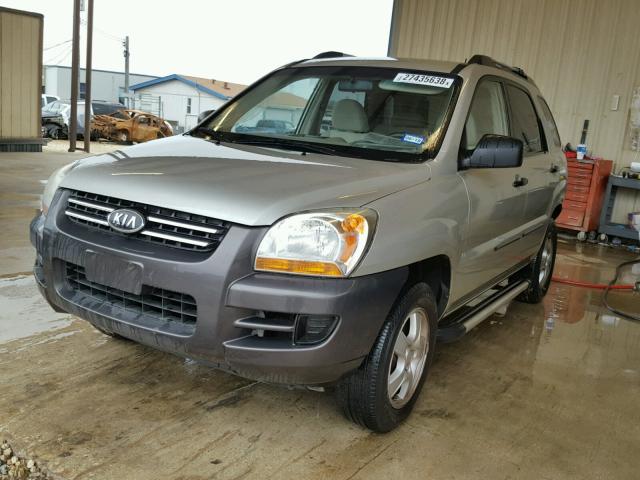 KNDJF724477304588 - 2007 KIA SPORTAGE L SILVER photo 2