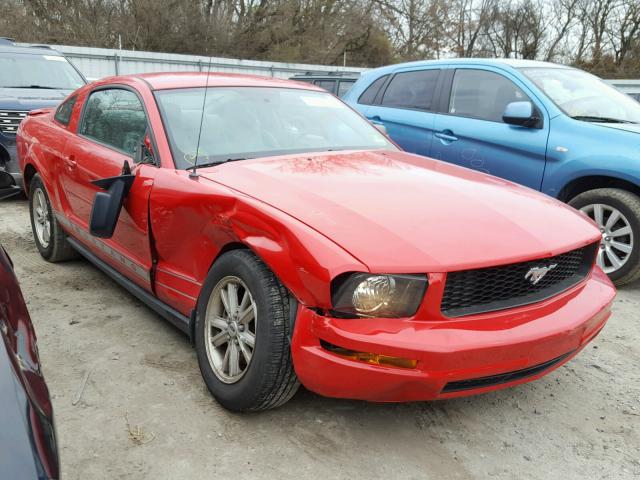 1ZVHT80N785208070 - 2008 FORD MUSTANG RED photo 1