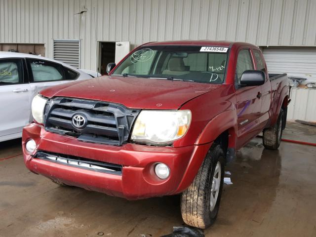 5TETU62N47Z380256 - 2007 TOYOTA TACOMA PRE RED photo 2