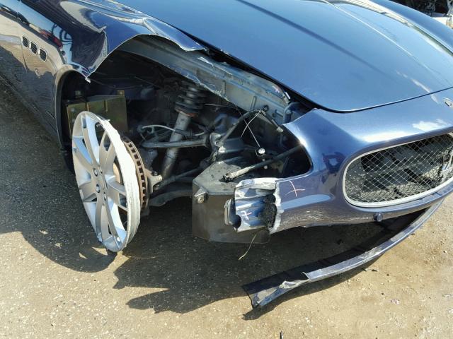 ZAMCE39A460026486 - 2006 MASERATI QUATTROPOR BLUE photo 9