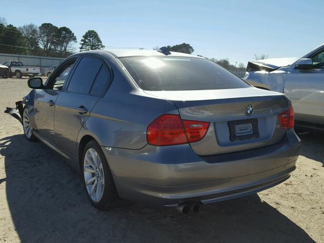 WBAPH7C55BE461169 - 2011 BMW 328 I GRAY photo 3