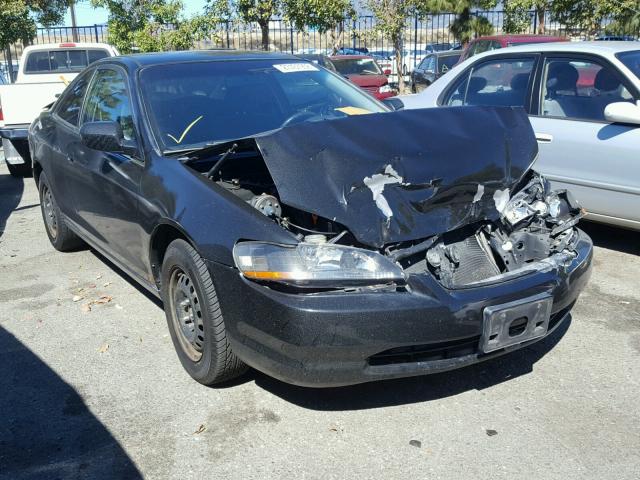 1HGCG2244YA020215 - 2000 HONDA ACCORD LX BLACK photo 1