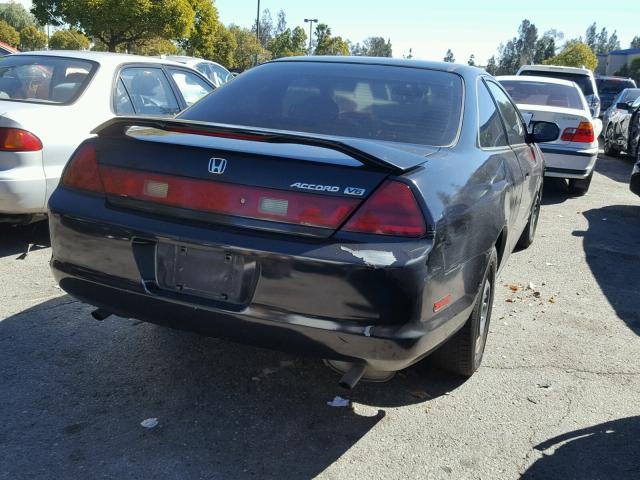 1HGCG2244YA020215 - 2000 HONDA ACCORD LX BLACK photo 4