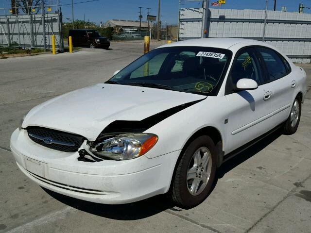 1FAFP56SXYA285233 - 2000 FORD TAURUS SEL WHITE photo 2