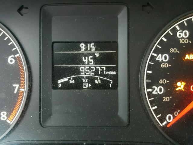 3VW1K7AJ5BM068256 - 2011 VOLKSWAGEN JETTA BASE GRAY photo 8