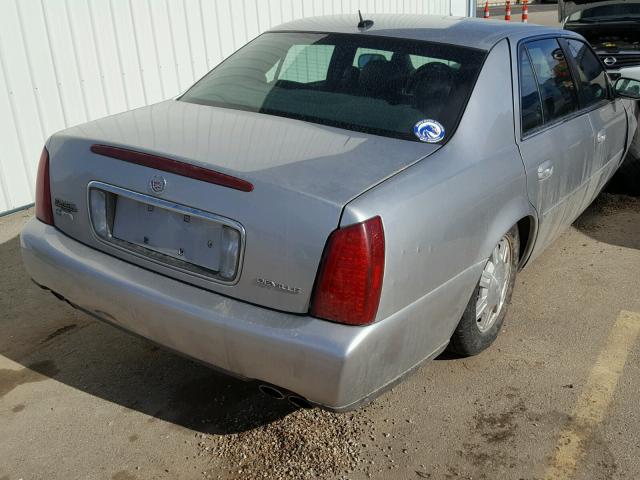 1G6KD54Y65U206839 - 2005 CADILLAC DEVILLE GRAY photo 4