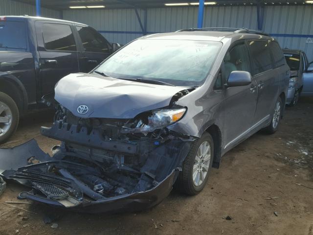 5TDJK3DCXBS015755 - 2011 TOYOTA SIENNA LE GRAY photo 2