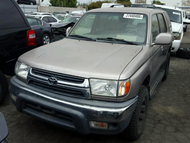 JT3GN86R420254354 - 2002 TOYOTA 4RUNNER SR BEIGE photo 2