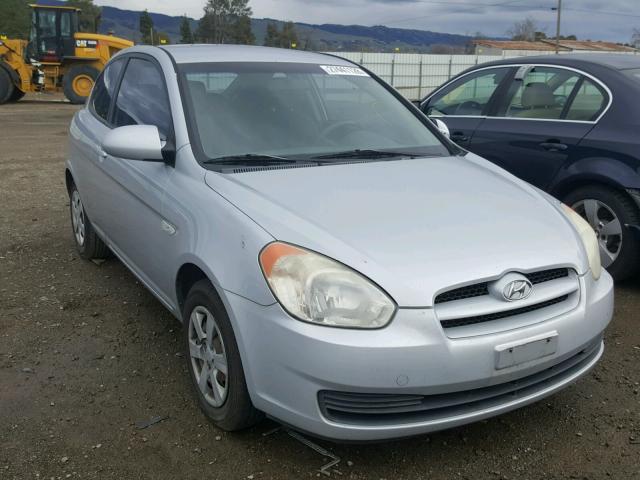 KMHCN35CX7U019186 - 2007 HYUNDAI ACCENT BAS SILVER photo 1