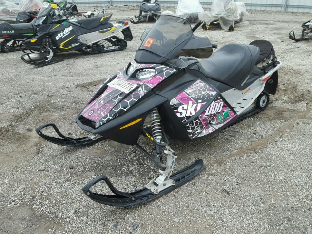 2BPSDC5B25V000594 - 2005 SKID SNOWBMOBIL BLACK photo 2