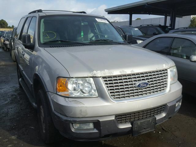 1FMFU155X5LA54142 - 2005 FORD EXPEDITION SILVER photo 1