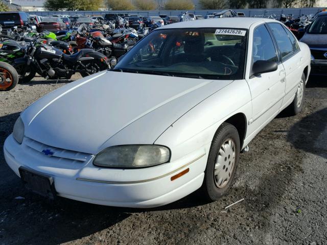 2G1WL52MXV9251063 - 1997 CHEVROLET LUMINA BAS 白色 照片 2