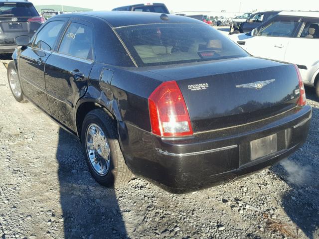 2C3JA53GX5H675787 - 2005 CHRYSLER 300 TOURIN BLACK photo 3