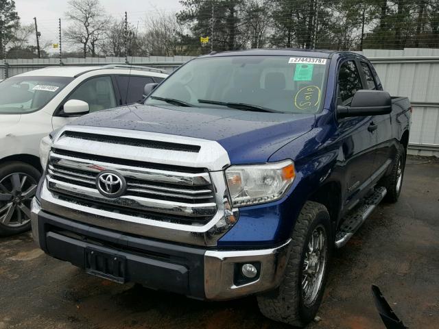 5TFRM5F13FX086283 - 2015 TOYOTA TUNDRA DOU BLUE photo 2