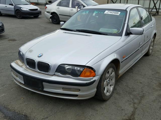 WBAAV33421FU93696 - 2001 BMW 325 I SILVER photo 2