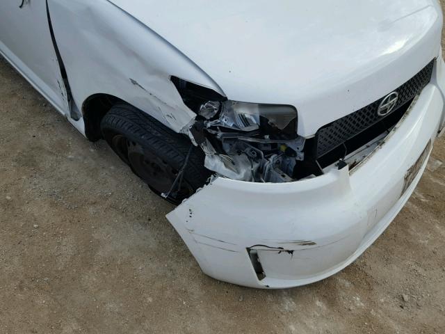 JTLZE4FE6A1103698 - 2010 TOYOTA SCION XB 白色 照片 9