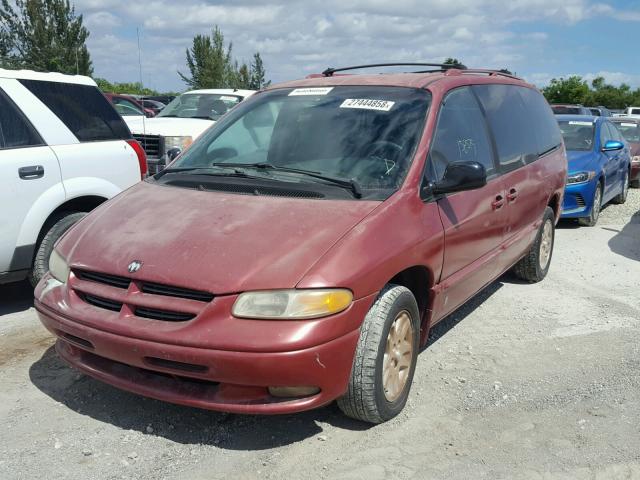 1B4GP44R0VB447835 - 1997 DODGE GRAND CARA RED photo 2