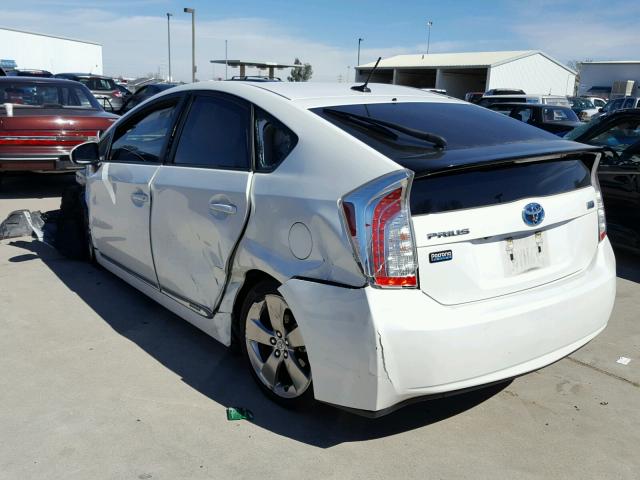 JTDKN3DU5D1653139 - 2013 TOYOTA PRIUS WHITE photo 3