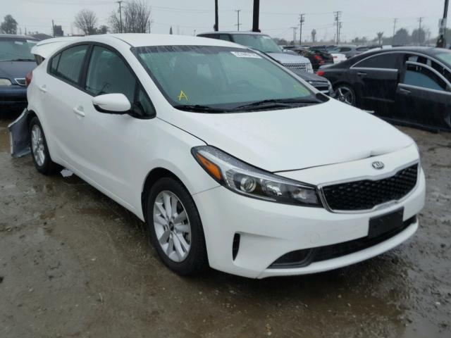 3KPFL4A75HE006478 - 2017 KIA FORTE LX WHITE photo 1