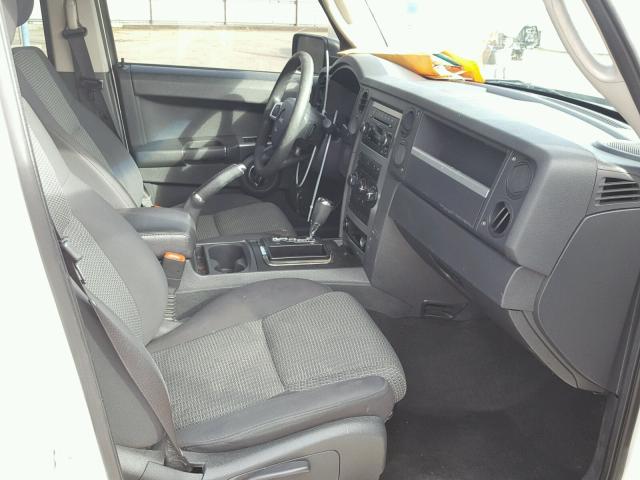 1J4RH4GK0AC144267 - 2010 JEEP COMMANDER 白色 照片 5