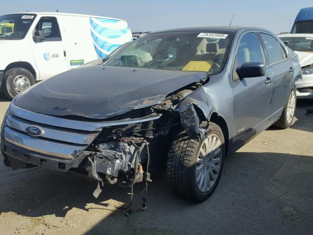 3FADP0L39CR416240 - 2012 FORD FUSION HYB GRAY photo 2