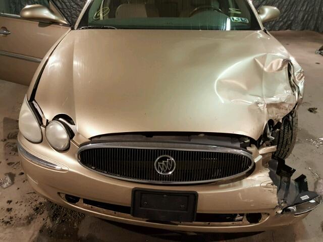 2G4WD532251249366 - 2005 BUICK LACROSSE C GOLD photo 7