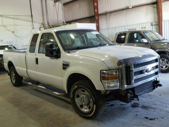 1FTSX20R98EA75177 - 2008 FORD F250 SUPER WHITE photo 1