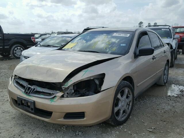 1HGCM56126A059697 - 2006 HONDA ACCORD VAL GOLD photo 2