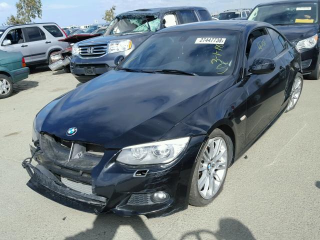 WBAKG7C56BE262998 - 2011 BMW 335 I BLACK photo 2