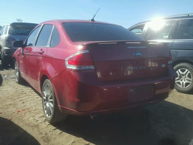 1FAHP36NX9W139751 - 2009 FORD FOCUS SES RED photo 3