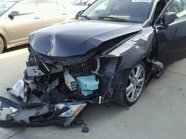 JTHBK262465002593 - 2006 LEXUS IS 250 GRAY photo 9