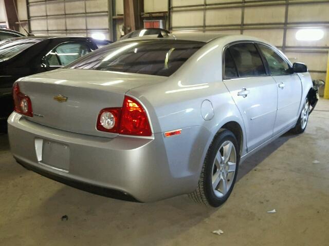 1G1ZB5E05CF186443 - 2012 CHEVROLET MALIBU LS 银色 照片 4