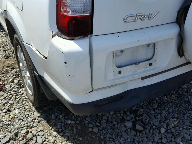 JHLRD78985C021226 - 2005 HONDA CR-V SE WHITE photo 9