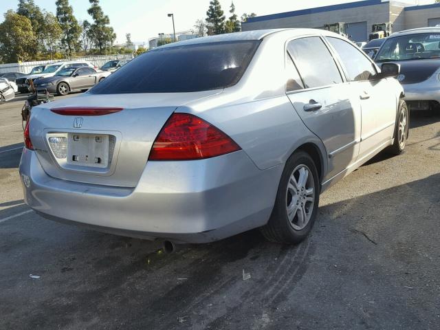 JHMCM56307C007148 - 2007 HONDA ACCORD SE SILVER photo 4