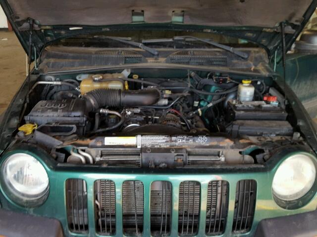 1J4GL48K24W146478 - 2004 JEEP LIBERTY SP GREEN photo 7