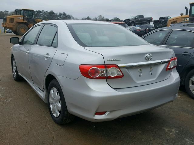 2T1BU4EE2BC544906 - 2011 TOYOTA COROLLA BA SILVER photo 3