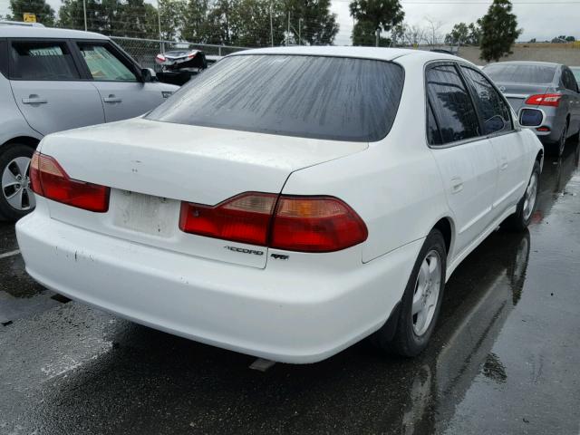 1HGCG1656YA050040 - 2000 HONDA ACCORD EX WHITE photo 4