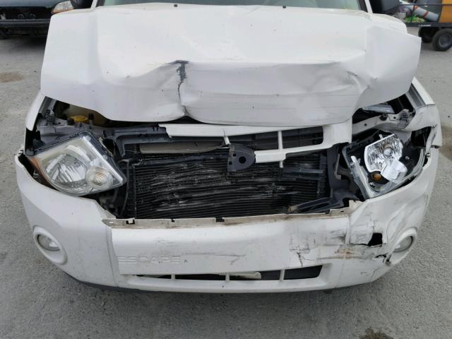 1FMCU59389KA00207 - 2009 FORD ESCAPE HYB WHITE photo 7